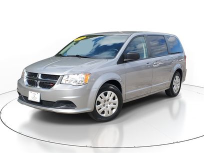 Used 2018 Dodge Grand Caravan SE