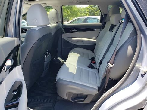 Used 2020 Kia Sorento SX FWD image 32