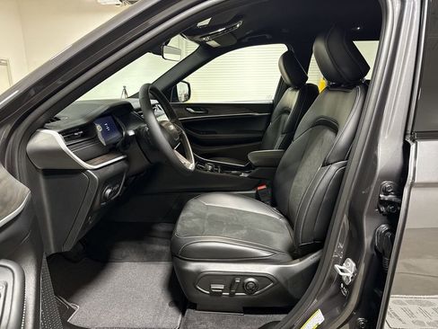 New 2026 Jeep Grand Cherokee L 4WD image 20