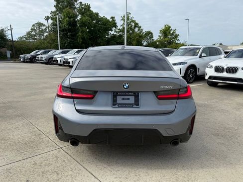 Certified 2025 BMW 330i Sedan w/ M Sport Package RWD image 6