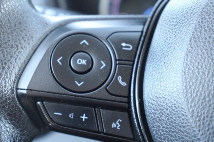 Used 2023 Toyota RAV4 LE AWD/4WD image 22