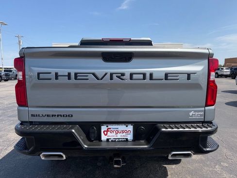 Used 2024 Chevrolet Silverado 1500 LT Trail Boss w/ Convenience Package II AWD/4WD image 10