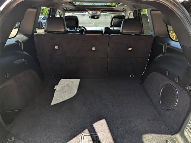 Used 2018 Jeep Grand Cherokee High Altitude AWD/4WD image 19