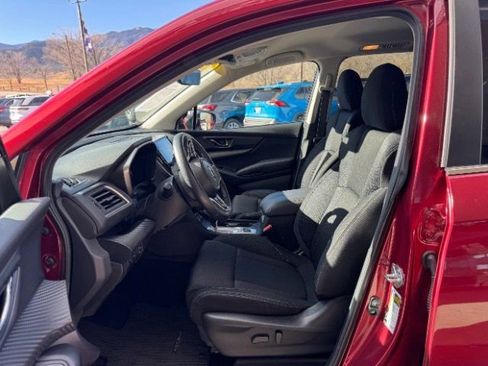 Used 2024 Subaru Ascent Premium w/ Convenience Package AWD/4WD image 18