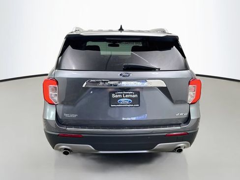 Used 2022 Ford Explorer Limited w/ Equipment Group 301A AWD/4WD image 6