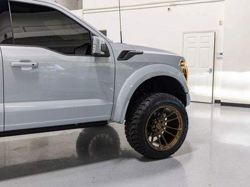 Used 2025 Ford F150 Raptor AWD/4WD image 40