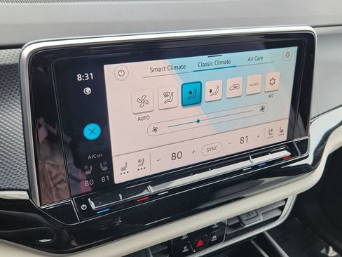 New 2026 Volkswagen Atlas Cross Sport SEL Premium R-Line image 9