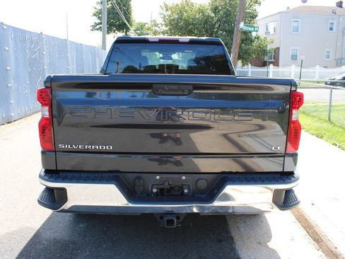 Used 2023 Chevrolet Silverado 1500 LT AWD/4WD image 6