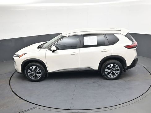 Used 2023 Nissan Rogue SV FWD image 35