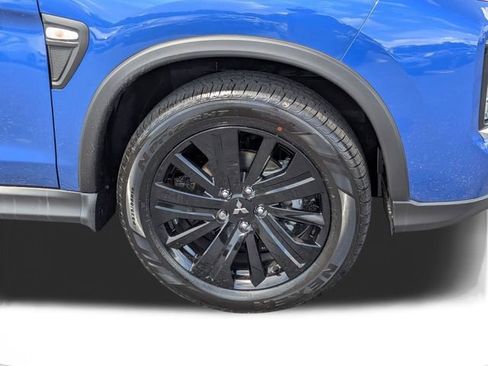 New 2027 Mitsubishi Outlander Sport LE FWD image 10