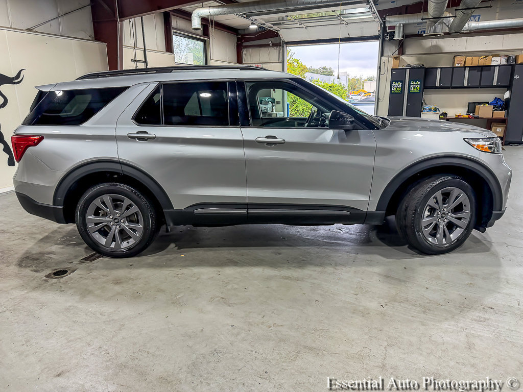 Certified 2024 Ford Explorer XLT w/ Equipment Group 202A AWD/4WD image 8