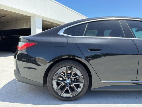 Used 2023 BMW i4 eDrive35 w/ Premium Package image 5