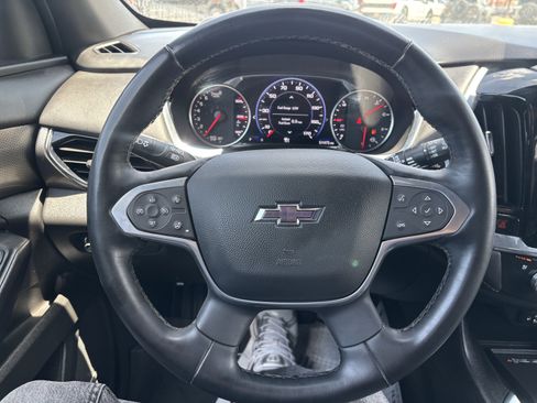 Used 2023 Chevrolet Traverse Premier w/ Redline Edition FWD image 29