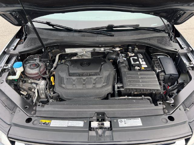Used 2019 Volkswagen Tiguan S w/ 3rd Row Seat Package AWD/4WD image 29