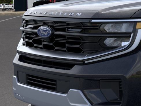 New 2026 Ford Expedition Platinum w/ Platinum Ultimate Package AWD/4WD image 50