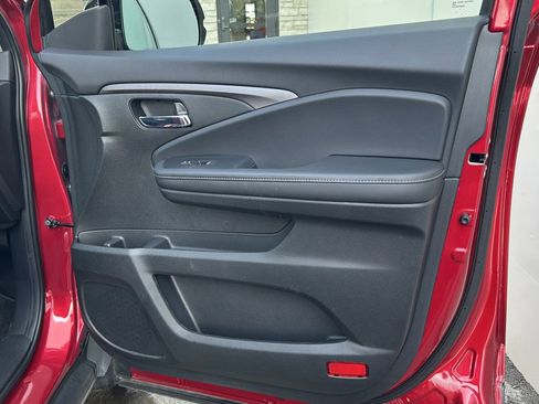Certified 2023 Honda Ridgeline Sport image 18