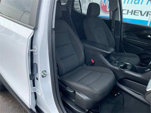 Certified 2024 GMC Terrain SLE w/ Driver Convenience Package image 26