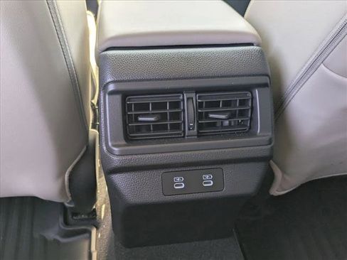 Used 2025 Honda Accord EX-L image 15