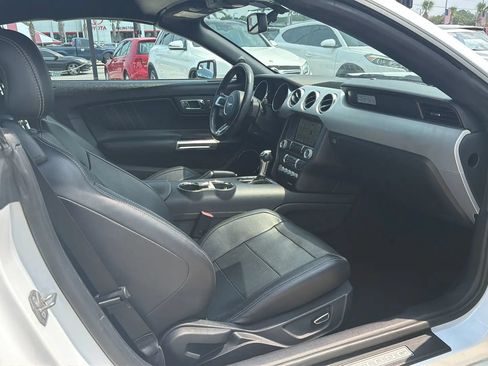 Used 2017 Ford Mustang Premium RWD image 24