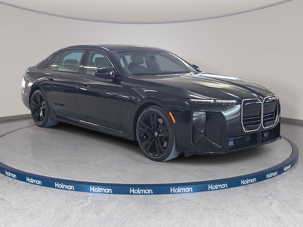 New 2027 BMW 740i w/ Executive Package RWD image 3