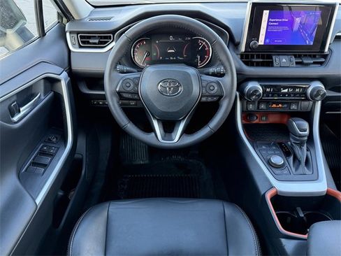 Used 2024 Toyota RAV4 Adventure image 25