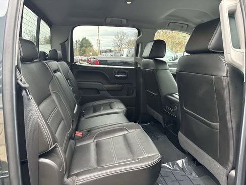 Used 2019 GMC Sierra 2500 Denali w/ Duramax Plus Package image 6