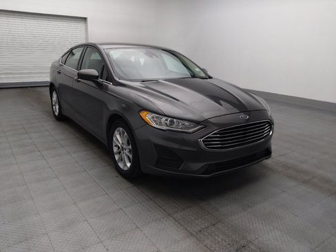 Used 2019 Ford Fusion SE FWD image 13