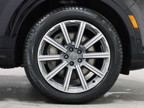 Used 2019 Audi Q7 3.0T Premium Plus AWD/4WD image 12