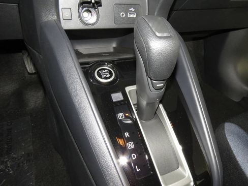 Used 2025 Nissan Versa SV w/ Trunk Package FWD image 11