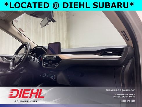 Used 2020 Ford Escape SEL image 15