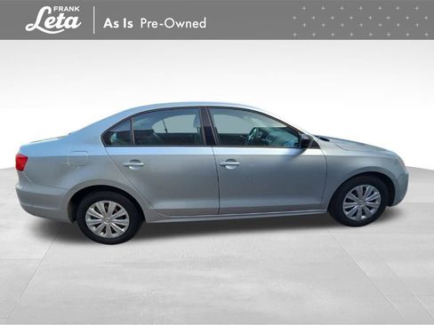 Used 2011 Volkswagen Jetta 2.0L Base image 7