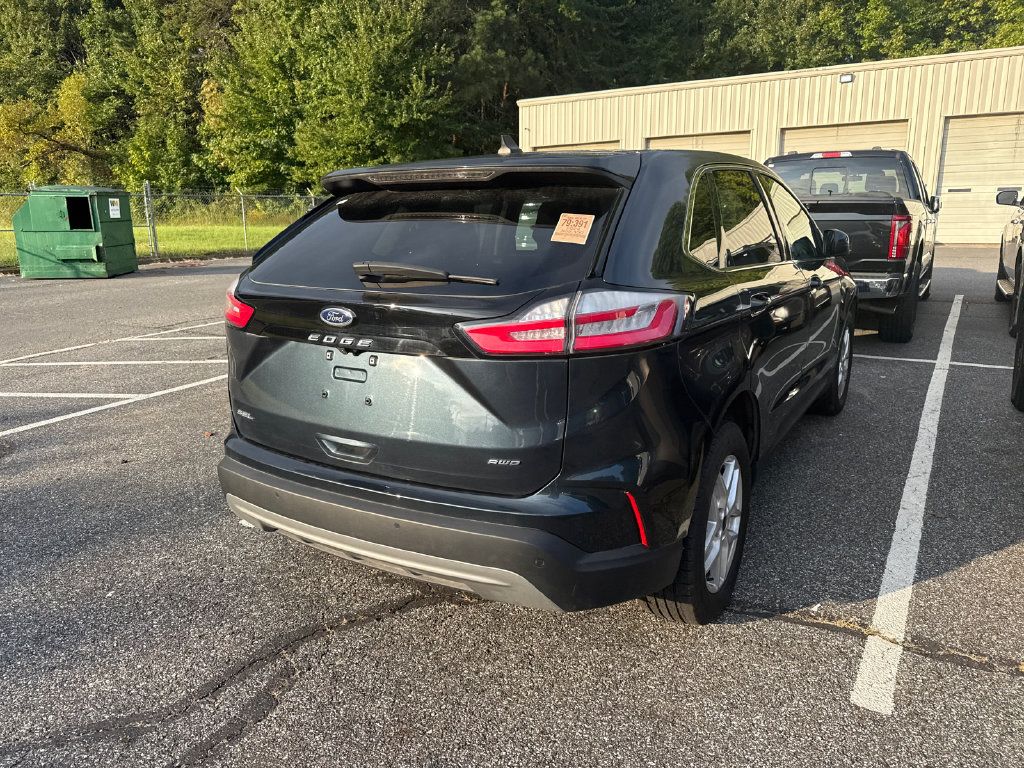 Used 2024 Ford Edge SEL w/ Convenience Package AWD/4WD image 16
