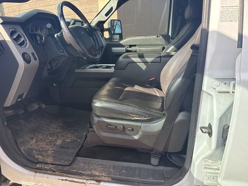 Used 2015 Ford F350 Lariat w/ Chrome Package image 7