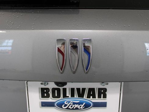 Used 2024 Buick Envision Avenir image 14