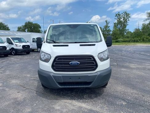 Used 2018 Ford Transit 250 148 Low Roof RWD image 19
