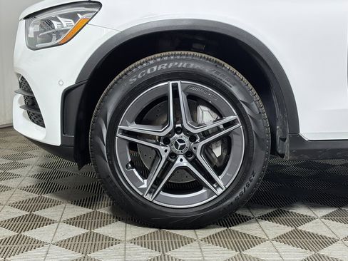 Certified 2022 Mercedes-Benz GLC 300 4MATIC image 32