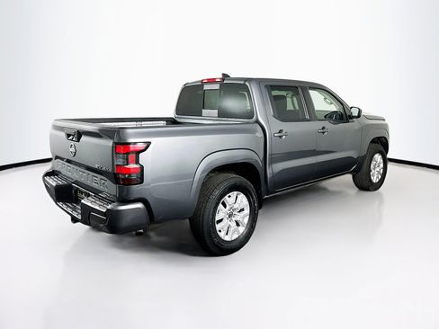Used 2024 Nissan Frontier SV w/ SV Convenience Package image 9