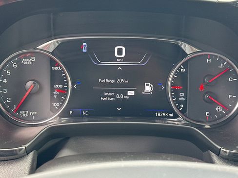 Used 2025 Chevrolet Blazer RS image 42