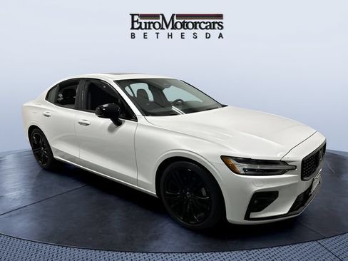 Used 2023 Volvo S60 B5 Plus w/ Climate Package AWD/4WD image 7