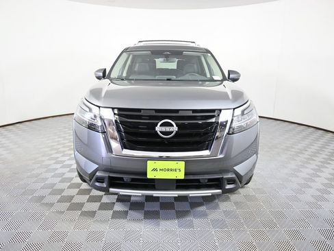 Used 2024 Nissan Pathfinder SL w/ SL Premium Package AWD/4WD image 10