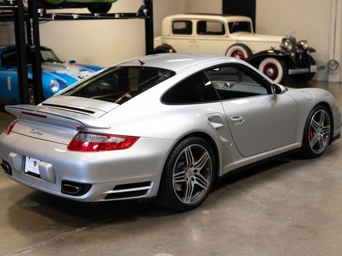 Used 2007 Porsche 911 Turbo image 11