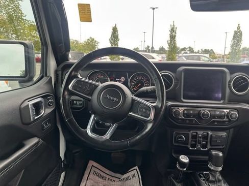 Used 2022 Jeep Gladiator Overland w/ Popular Equipment Package AWD/4WD image 26