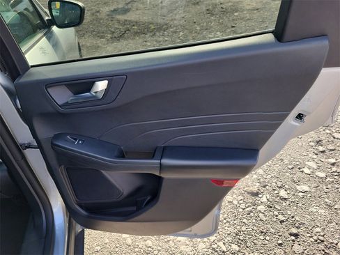 Used 2023 Ford Escape ST-Line image 33