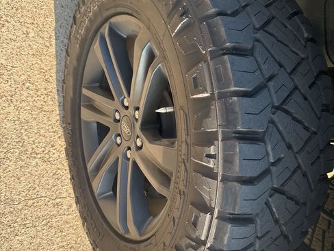 Used 2021 Ford F150 Lariat image 3