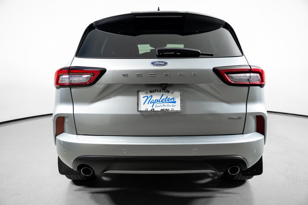 Used 2023 Ford Escape ST-Line Elite AWD/4WD image 11