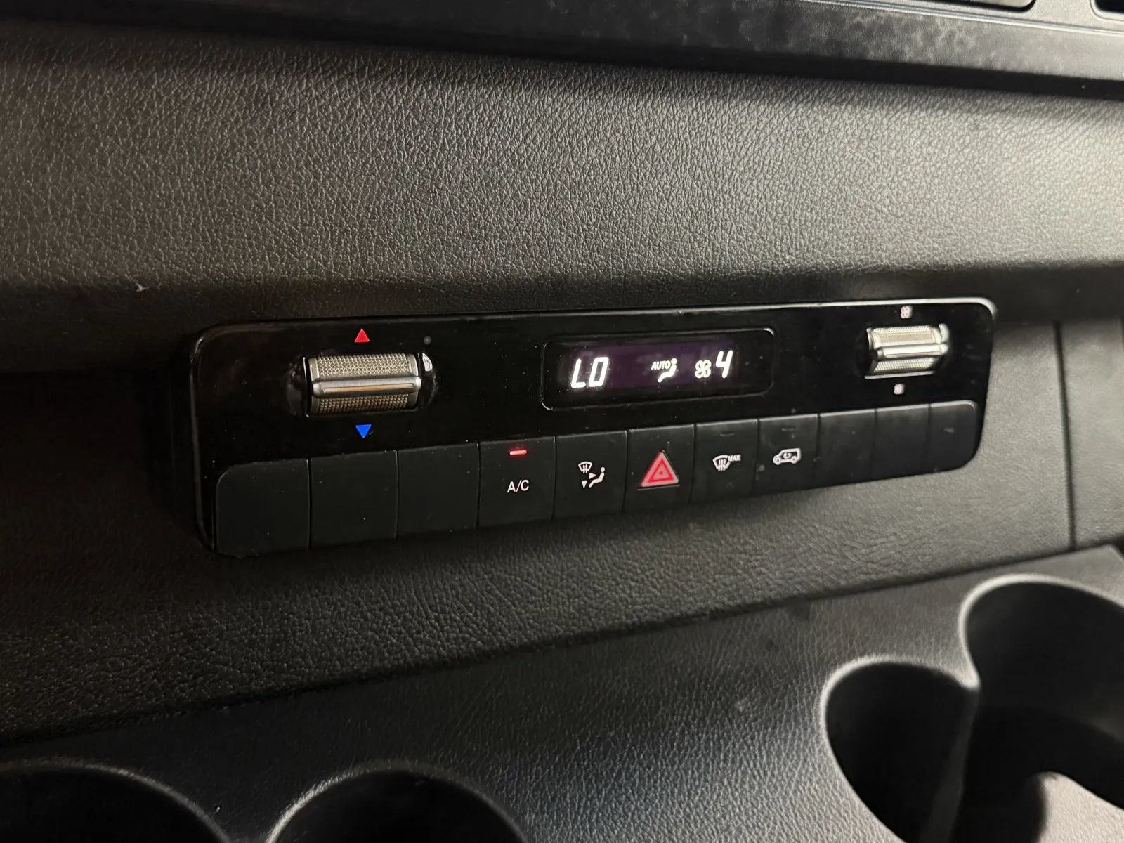 Used 2019 Mercedes-Benz Sprinter 2500 image 26