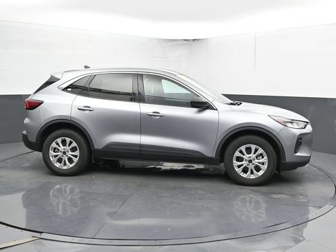 Used 2024 Ford Escape Active AWD/4WD image 4