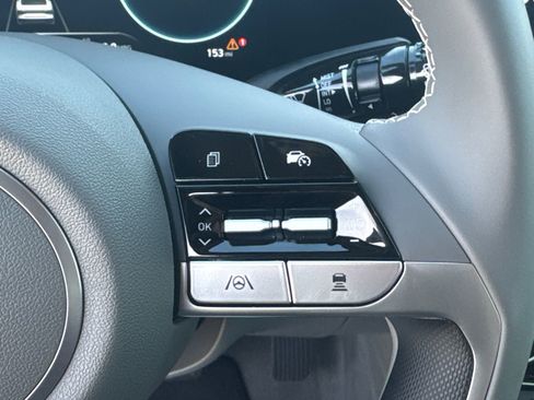 New 2025 Hyundai Elantra SEL image 26