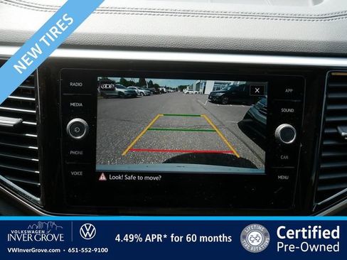 Certified 2023 Volkswagen Atlas Cross Sport SE AWD/4WD image 29