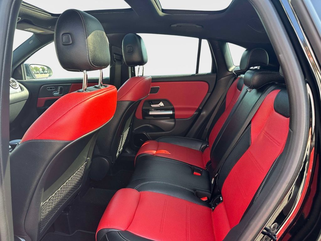 Used 2023 Mercedes-Benz GLA 45 AMG 4MATIC image 10